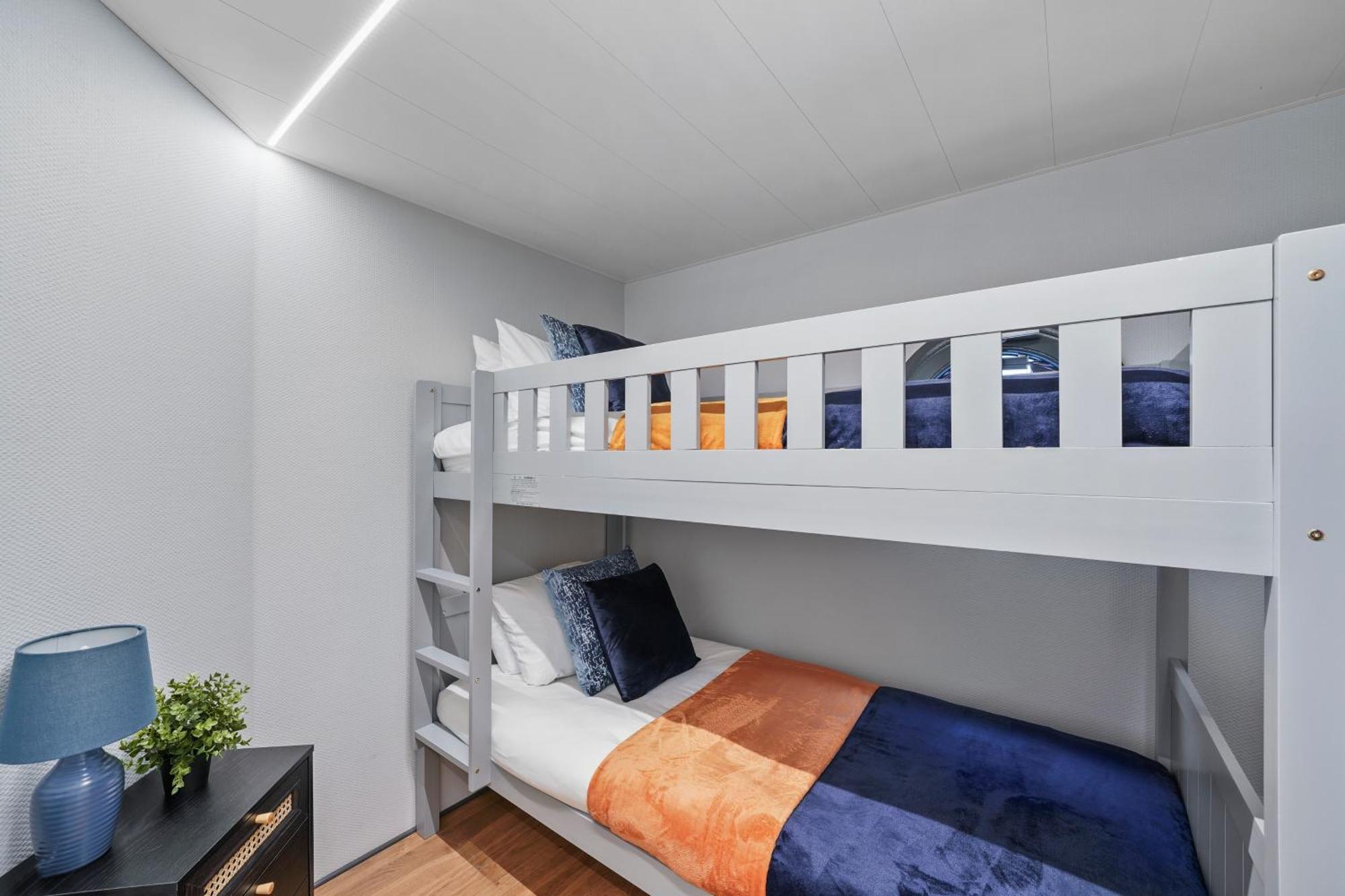 Unique Water Lodge In London - Sleeps 6 Exteriör bild